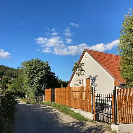 Hegyoldal Apartman - Szent Gyorgy Hegy 公寓 Hegymagas