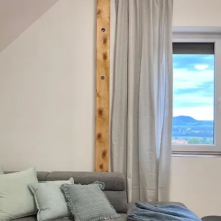 Hegyoldal Apartman - Szent Gyorgy Hegy Hegymagas